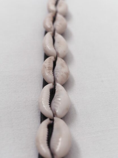 Bracciale di ciprea - immagine 2